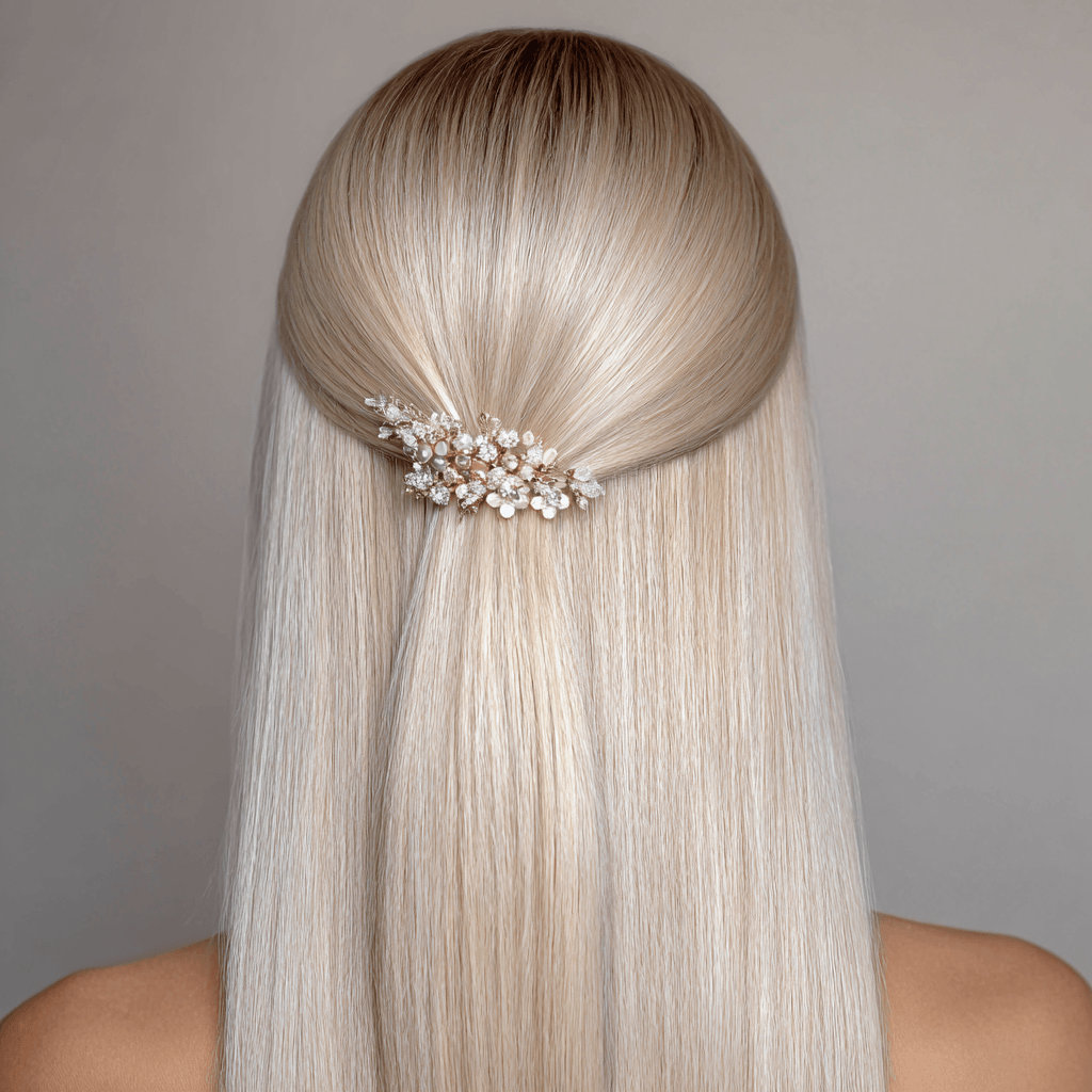  proste-wlosy-z-ozdoba