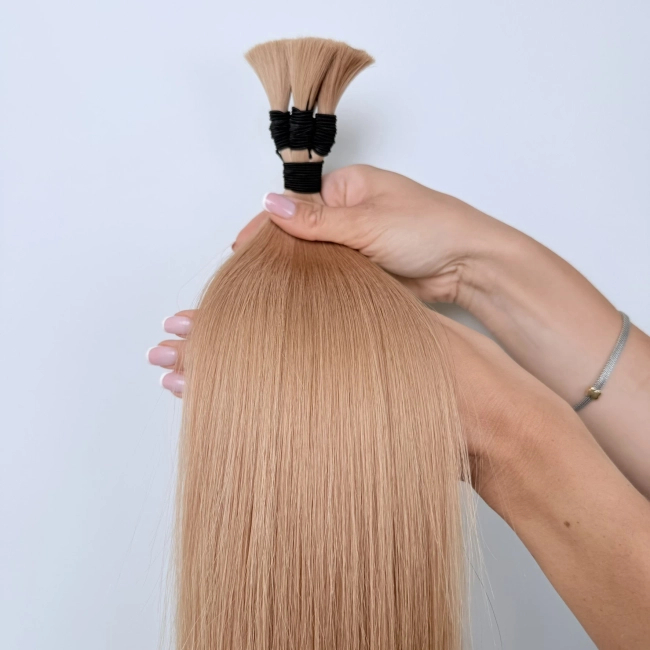 Włosy naturalne doczepiane Seria MAGIC Surowa kitka 50cm 25g - Kolor #18 Beżowy Blond